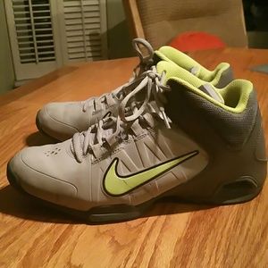 MENS NIKE AIR VISI PRO