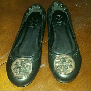 Black Tory Burch flats