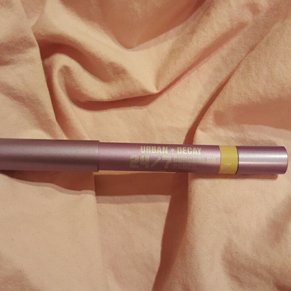 Urban decay concealer pencil