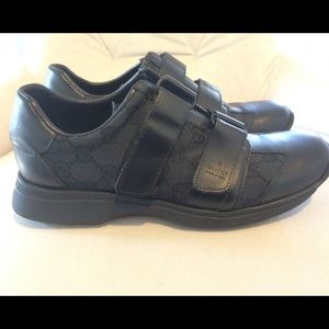AUTHENTIC Vintage Gucci shoe with straps