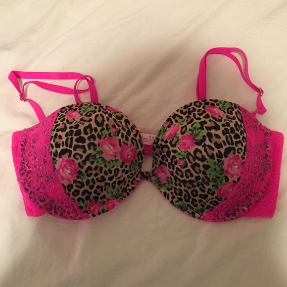 VS Pink 34D bra