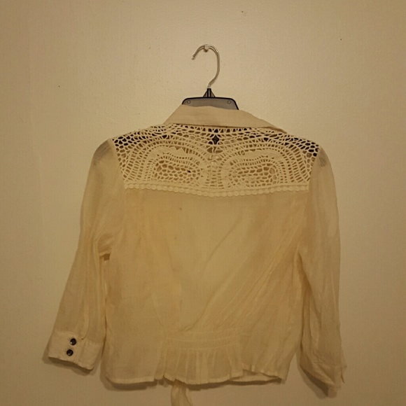 Top - Picture 2 of 2