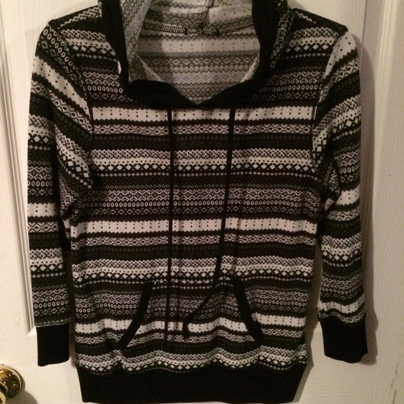 B&W sweater