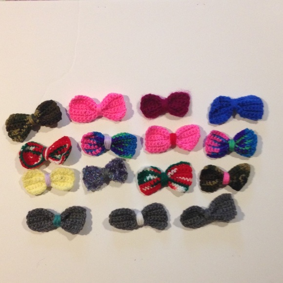 Hair Bows - Picture 1 of 3