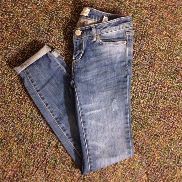 Ultra skinny jeans