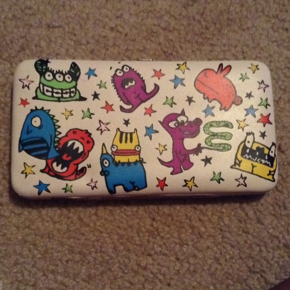 Monster wallet