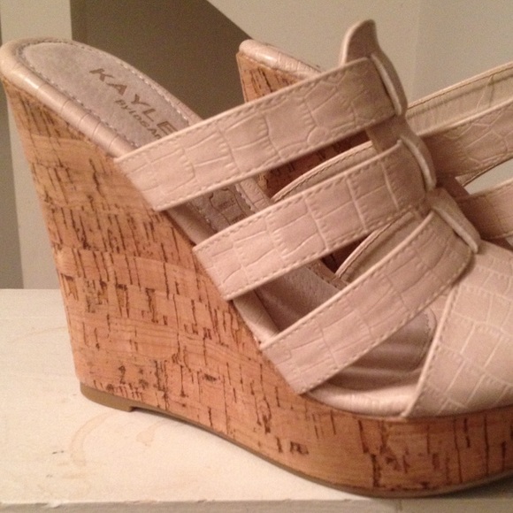 ❌SOLD❌Very comfortable! - Picture 3 of 4