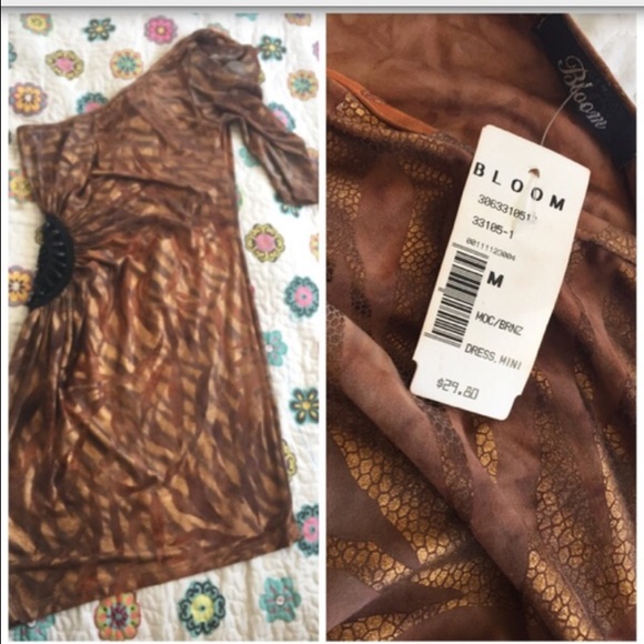Never been used dress