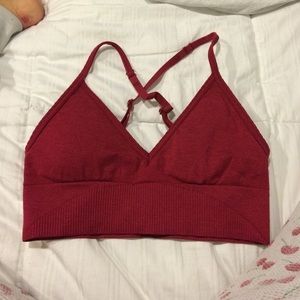 Lululemon sports bra