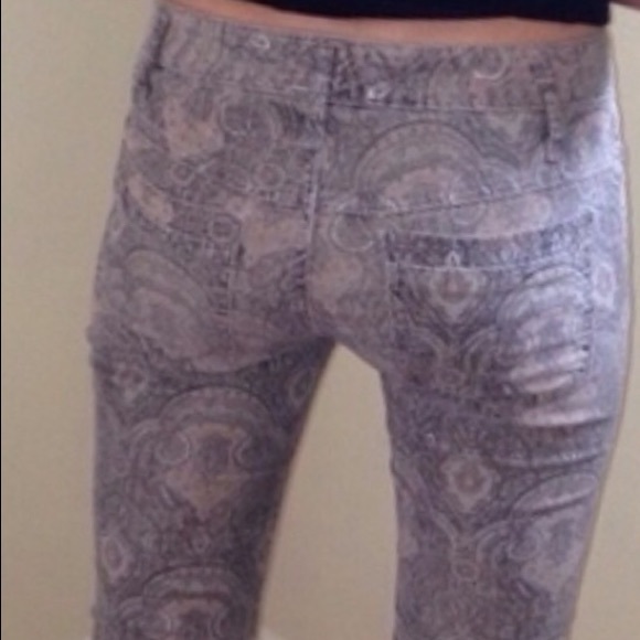 Free people patterned cords - Picture 2 of 4