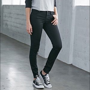 Black skinny jeans (5L)