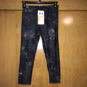 NWT Under Armour Crop Leggings