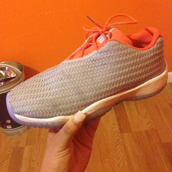 Jordan AJ Future Low - 7Y - Picture 2 of 4