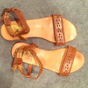 Ecote sandals