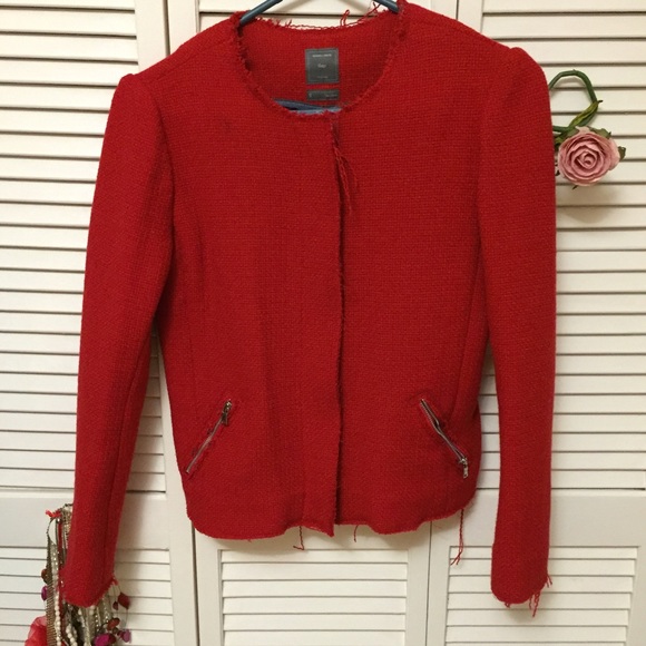 Hot red jacket ! ❤️❤️❤️