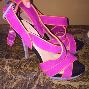 Jessica Simpson high heels