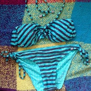 Oakley Reversible Swimsuit 💕