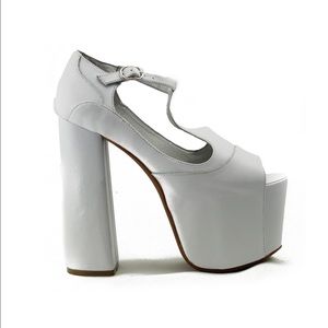 Jeffrey Campbell White Leather Foxy Platform Heal