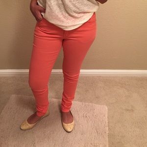 ✨LAST CHANCE✨Peach pink H&M Jeans, size 6