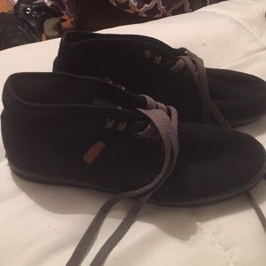 Women's Vans bootie style. Black