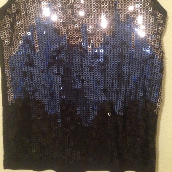 Glam shirts - Picture 2 of 3