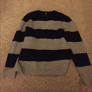 Mens H&M wool sweater.