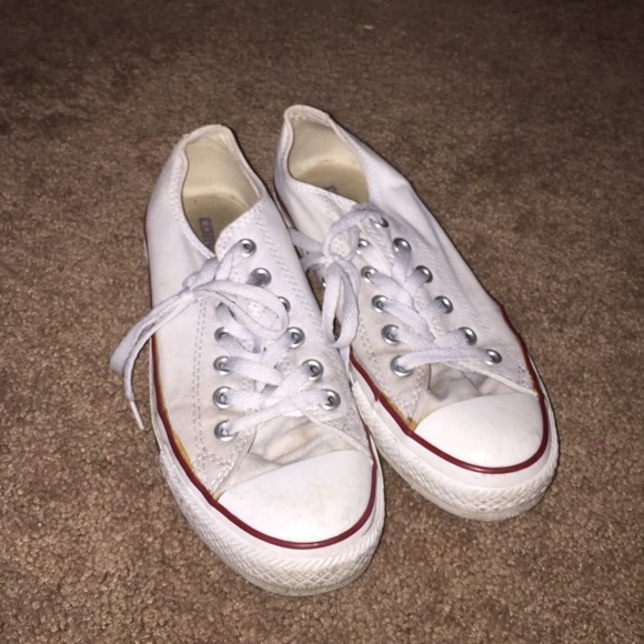 White low top converse