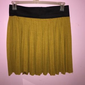 Cute Yellow Skirt