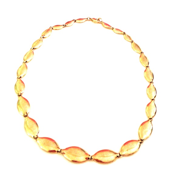 Gold choker necklace
