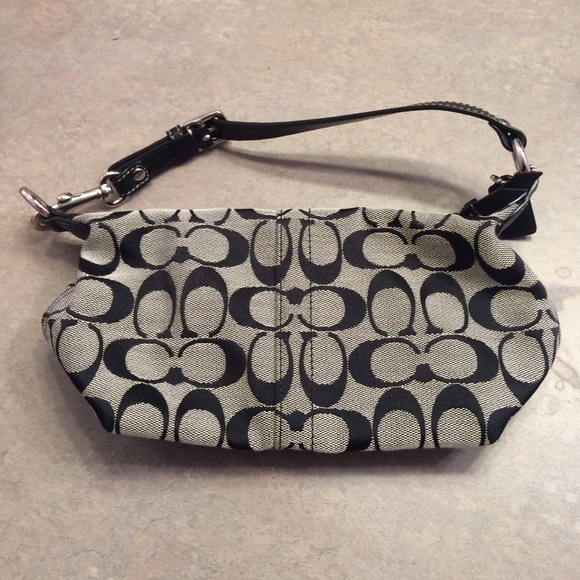 Small black purse