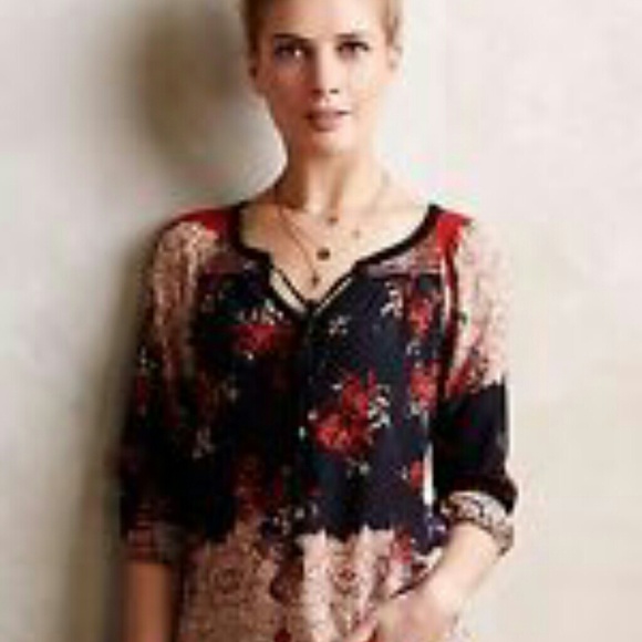 Anthropologie Tops - Anthropologie blouse
