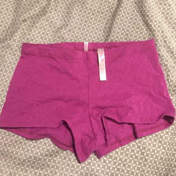 VS Pink Boyshorts - Picture 2 of 4