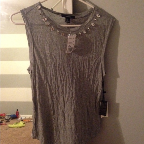 Grey tank top with beaded collar - Picture 1 of 1
