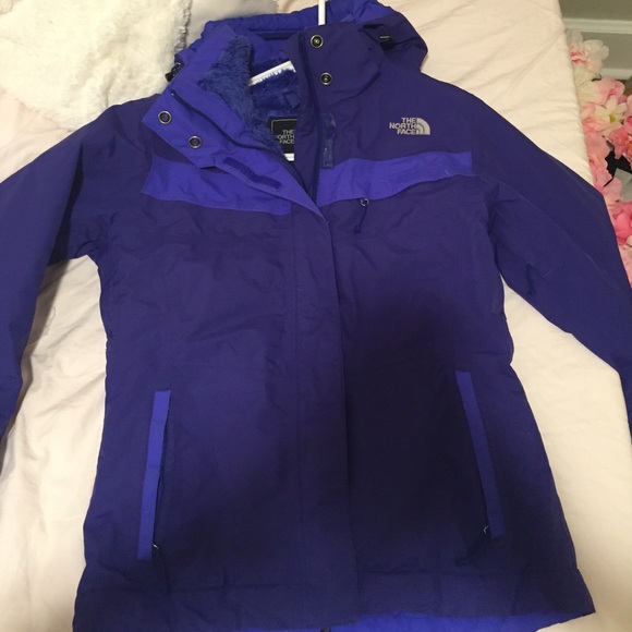 blue woman's north face winter coat size small