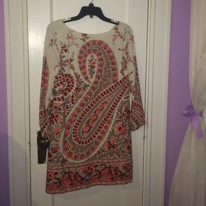 Old Navy 3/4 sleeve shift dress 😍