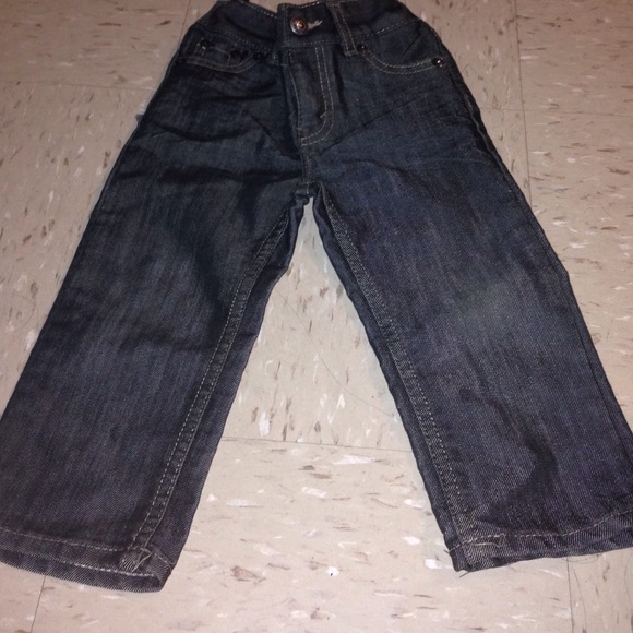 Levi's Straight Leg Jeans