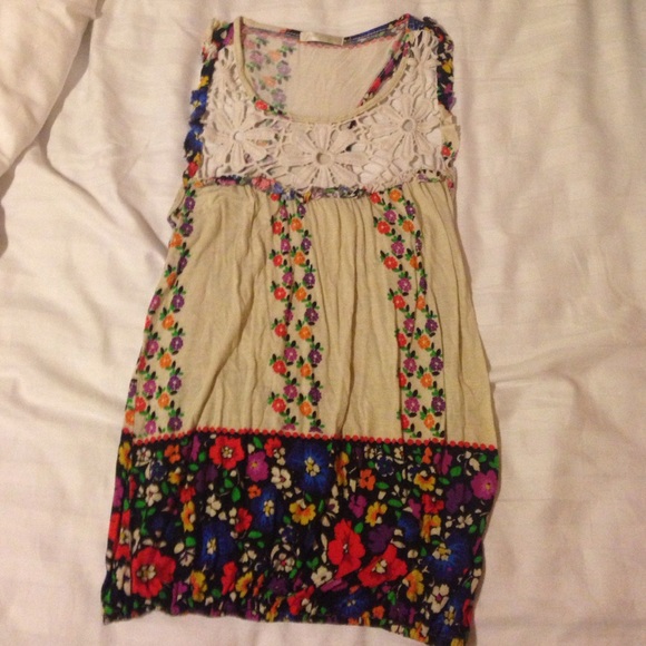 Flower tank top - Picture 2 of 3