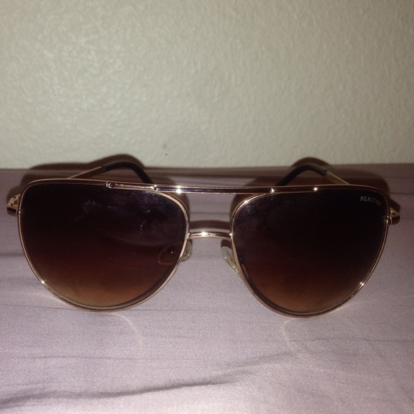 Sun glass - Picture 2 of 3