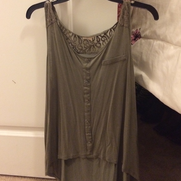 NWOT olive green tank shirt size large!