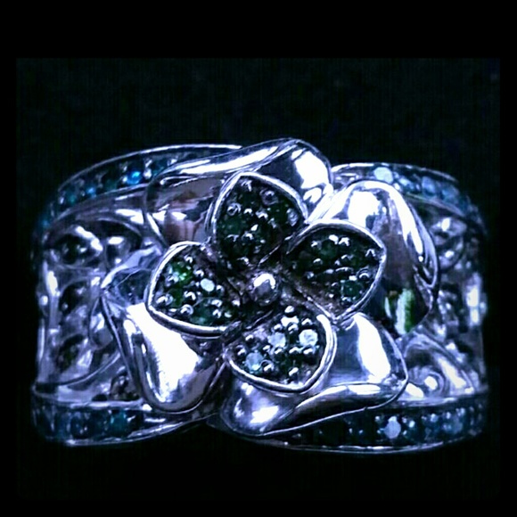 Sterling silver ring