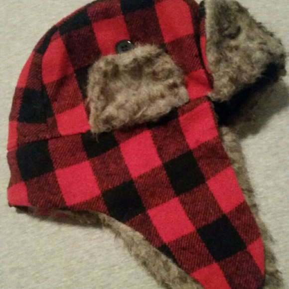 Cute winter hat! - Picture 2 of 3