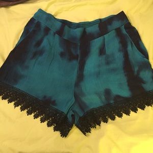 Charloette Russe Shorts