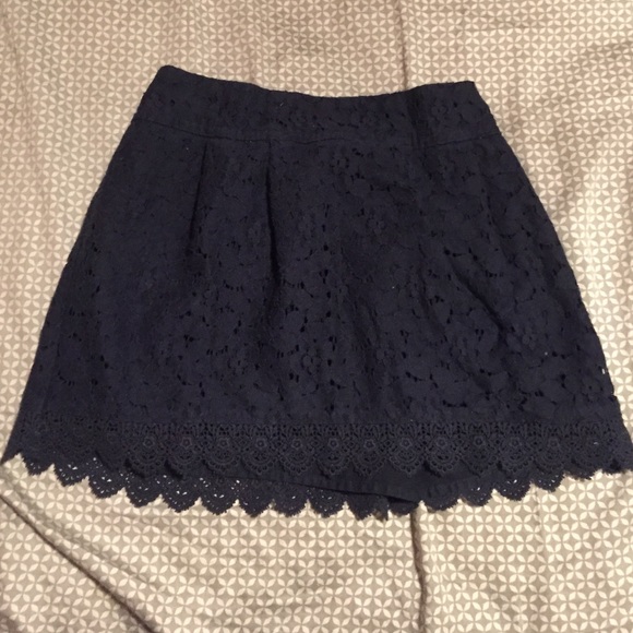 Abercrombie Navy Skirt - Picture 1 of 3