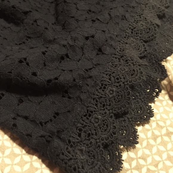 Abercrombie Navy Skirt - Picture 3 of 3