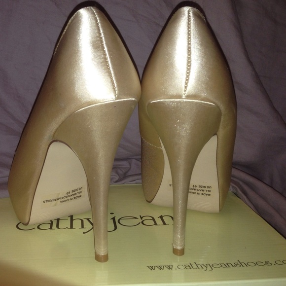 Cathyjeanshoes - Picture 3 of 3