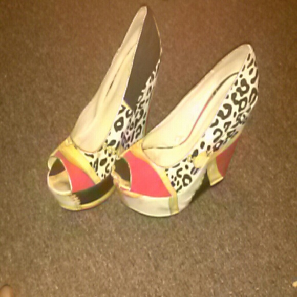 Size10 wedge heel