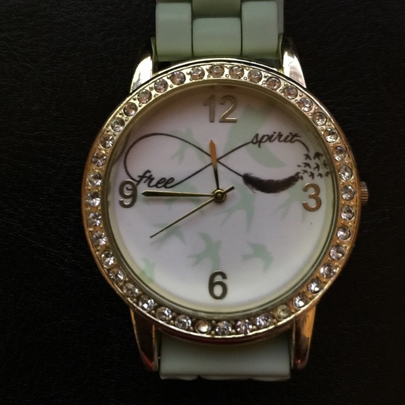 Graphic Watch-Lightly Used - Picture 2 of 2