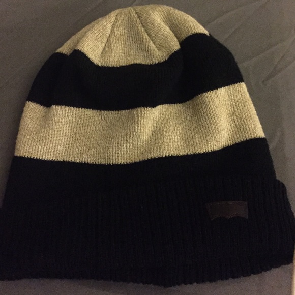 black and cream striped folded beanie (NWOT)