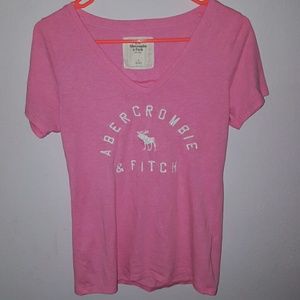 Abercrombie and Fitch tee