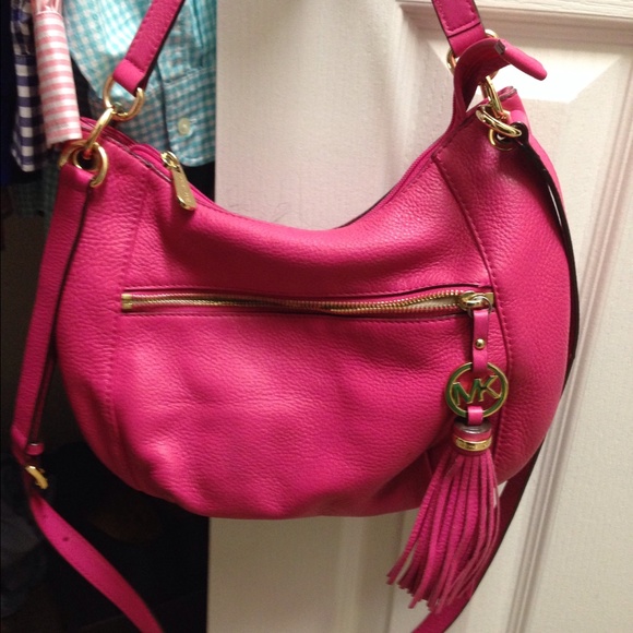 Pretty pink MK crossbody medium size